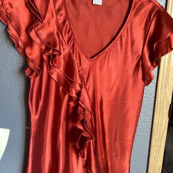 Top:blouse - Picture 3 of 3